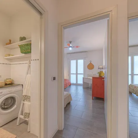 Апартаменты Annie House Chic E Accogliente Сестри-Леванте